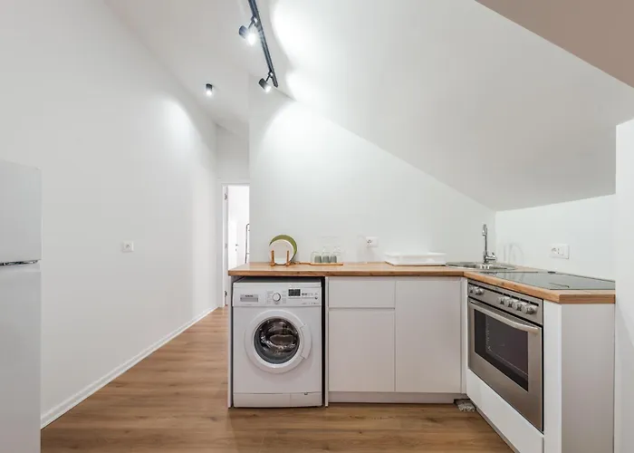 Daire 8th Floor Apartments, *